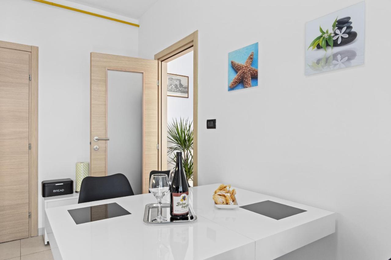 Feniks Fazana Apartman Ngoại thất bức ảnh